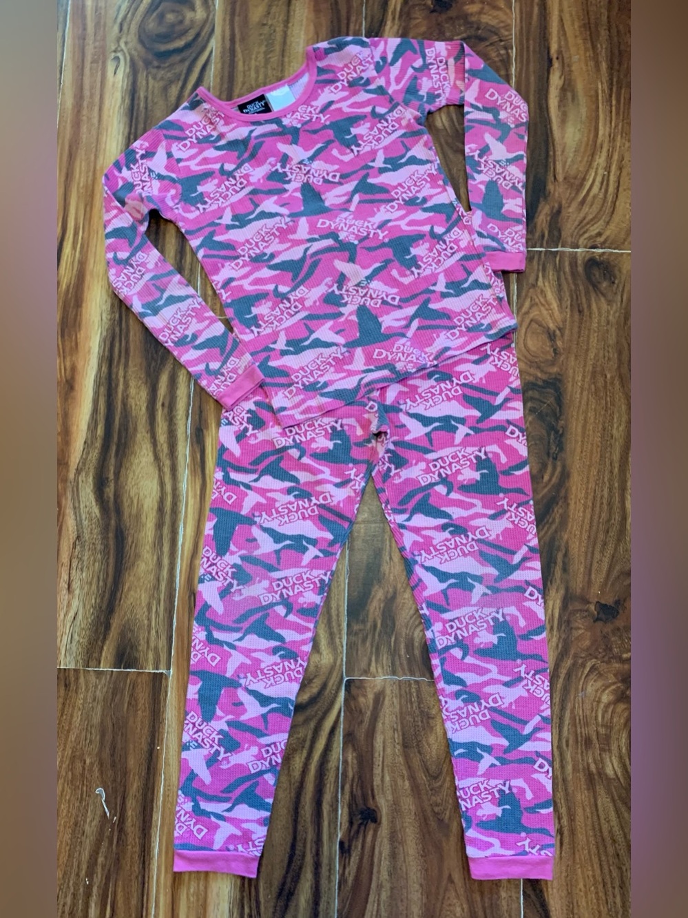 Duck Dynasty Y2K Camo Thermal Girls Size 10 Pajama Set.                 3976N
